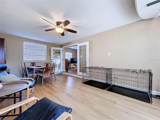 4042 ARKANSAS AVENUE NE, St Petersburg, FL 33703