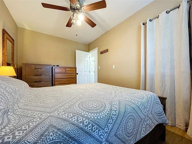 4042 ARKANSAS AVENUE NE, St Petersburg, FL 33703