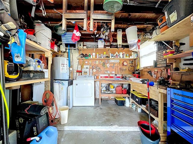 4042 ARKANSAS AVENUE NE, St Petersburg, FL 33703