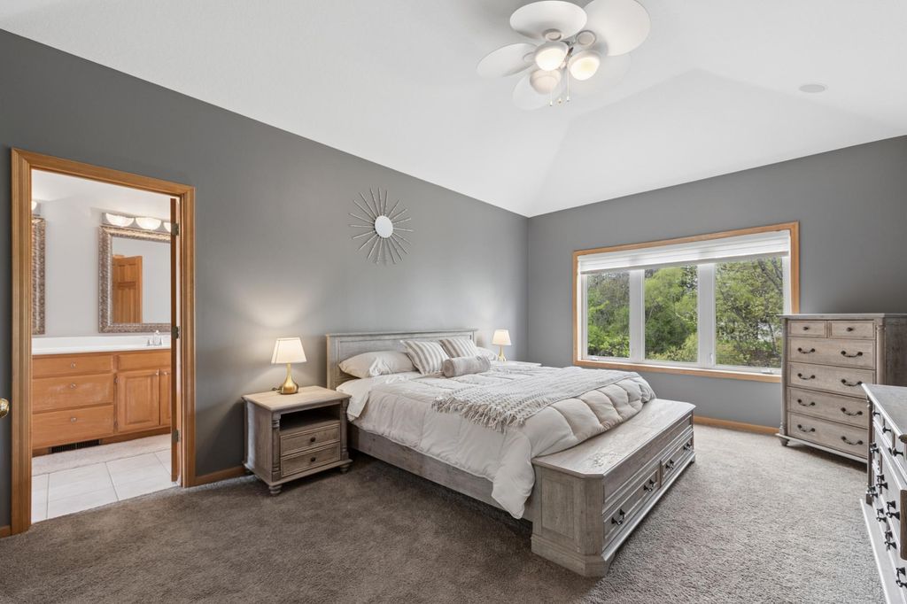 8126 Pristine Pine Trail, Eden Prairie, MN 55347 — photo 5