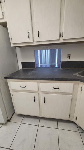 4200 NW 3rd Ct 331, Plantation, FL 33317