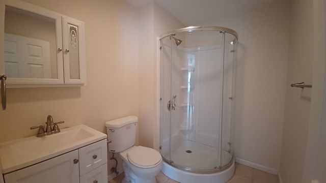 814 13th Avenue N 1-C, Clinton, IA 52732