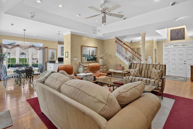 3802 Cagney Ln., Myrtle Beach, SC 29577