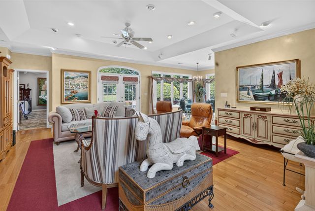 3802 Cagney Ln., Myrtle Beach, SC 29577