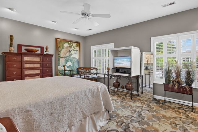 3802 Cagney Ln., Myrtle Beach, SC 29577