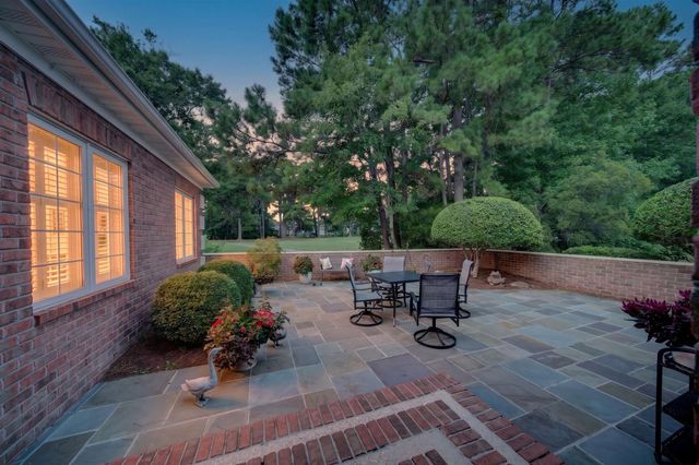 3802 Cagney Ln., Myrtle Beach, SC 29577