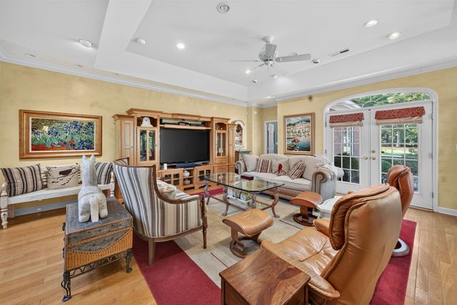 3802 Cagney Ln., Myrtle Beach, SC 29577