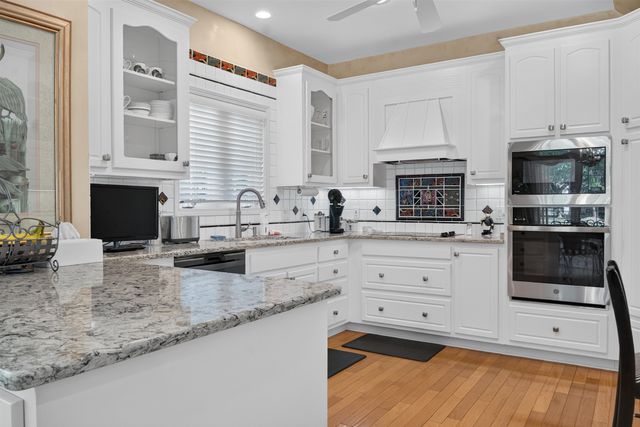 3802 Cagney Ln., Myrtle Beach, SC 29577