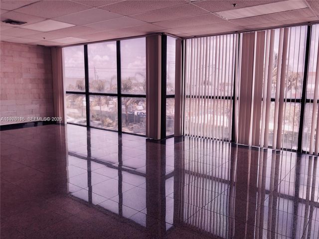 6850 NW 77th Ct 6850, Medley, FL 33166