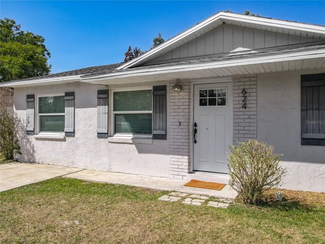 624 W NEW YORK AVENUE, Lake Helen, FL 32744