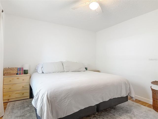 624 W NEW YORK AVENUE, Lake Helen, FL 32744