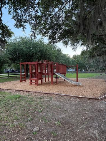 624 W NEW YORK AVENUE, Lake Helen, FL 32744