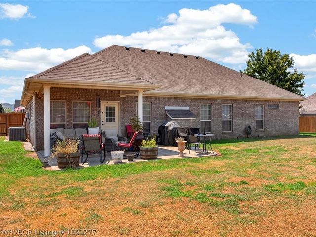 1607 Copper Ridge Drive, Fort Smith, AR 72916