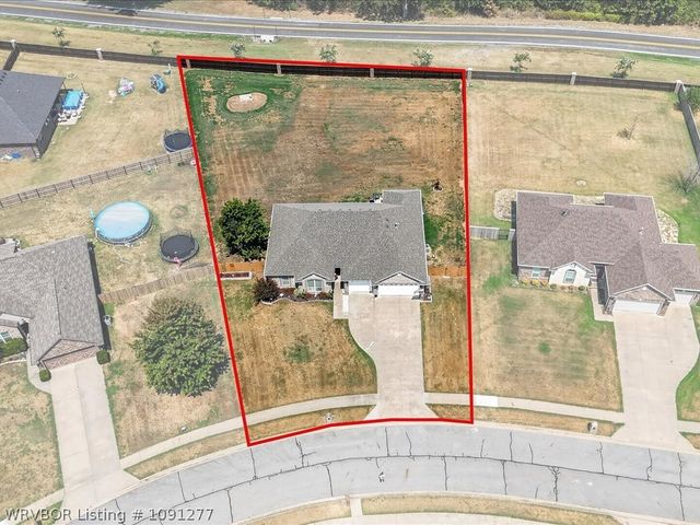 1607 Copper Ridge Drive, Fort Smith, AR 72916