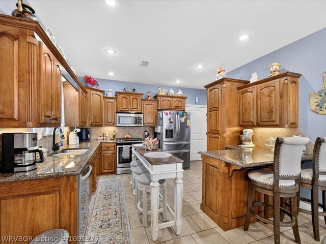 1607 Copper Ridge Drive, Fort Smith, AR 72916