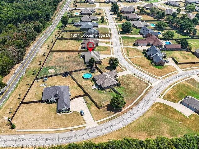 1607 Copper Ridge Drive, Fort Smith, AR 72916