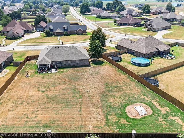 1607 Copper Ridge Drive, Fort Smith, AR 72916