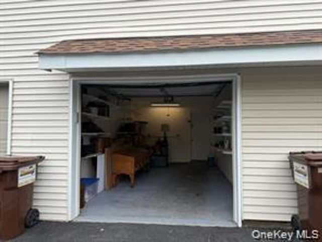 9 Olde Wagon Road, Warwick, NY 10990