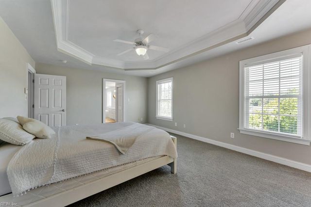 1332 Club House DR, Chesapeake, VA 23322