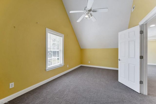 1332 Club House DR, Chesapeake, VA 23322
