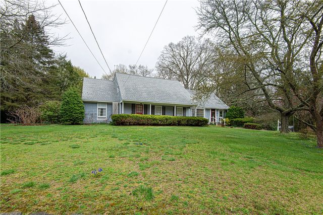 929 Greenville Avenue, Smithfield, RI 02828