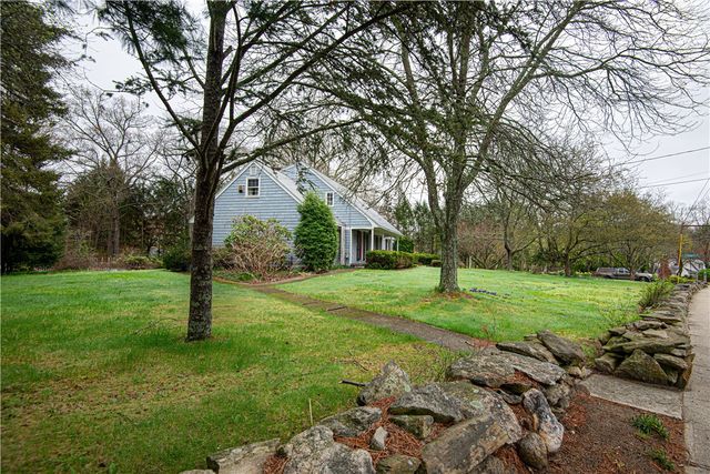 929 Greenville Avenue, Smithfield, RI 02828