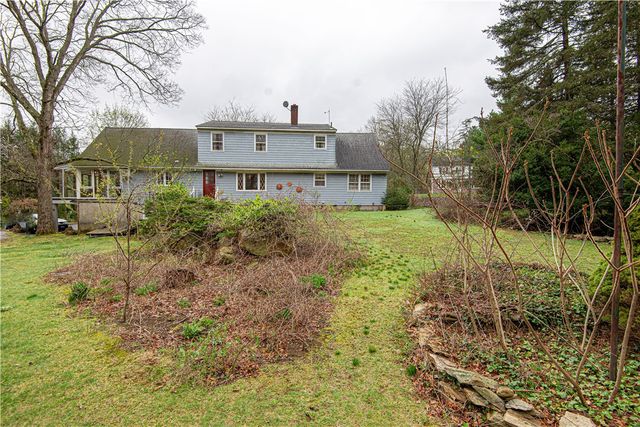 929 Greenville Avenue, Smithfield, RI 02828