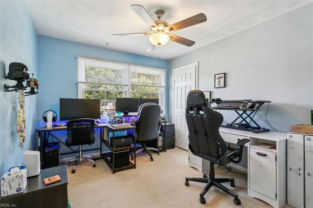 221 Commodore DR, Hampton, VA 23669