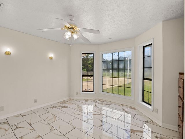 19458 Lake Charles, Deridder, LA 70634