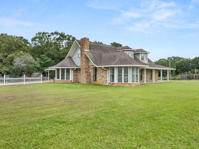 19458 Lake Charles, Deridder, LA 70634