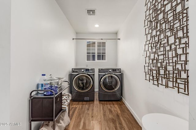 8602 E CAMBRIDGE Avenue, Scottsdale, AZ 85257