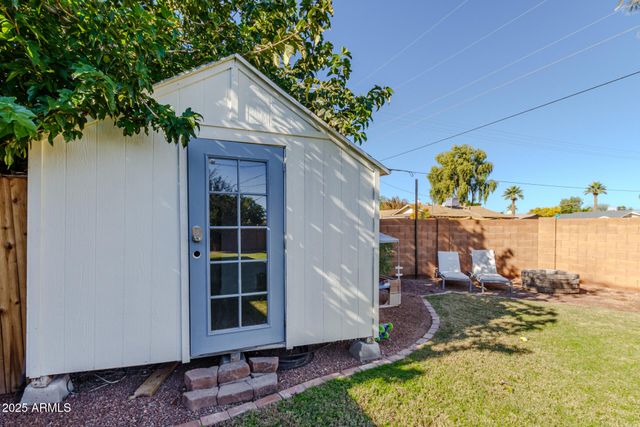 8602 E CAMBRIDGE Avenue, Scottsdale, AZ 85257