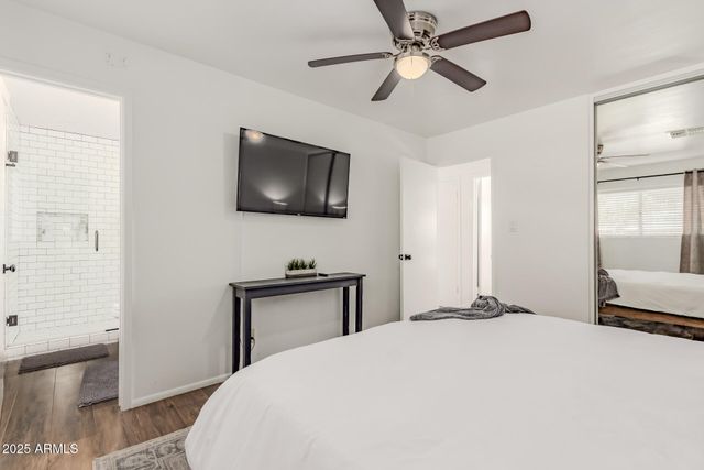 8602 E CAMBRIDGE Avenue, Scottsdale, AZ 85257