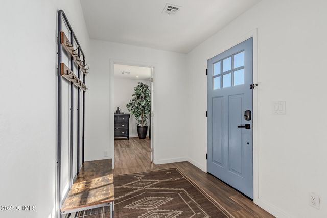 8602 E CAMBRIDGE Avenue, Scottsdale, AZ 85257