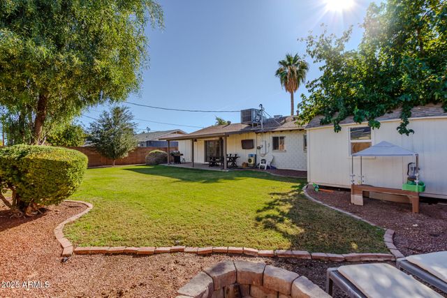 8602 E CAMBRIDGE Avenue, Scottsdale, AZ 85257