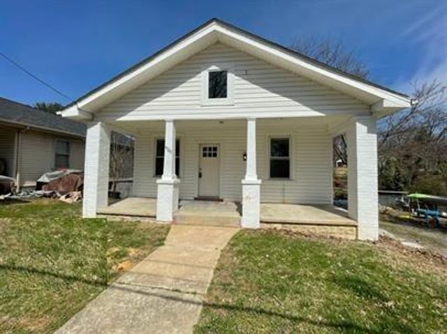 4705 Surrey AVE, Roanoke, VA 24017
