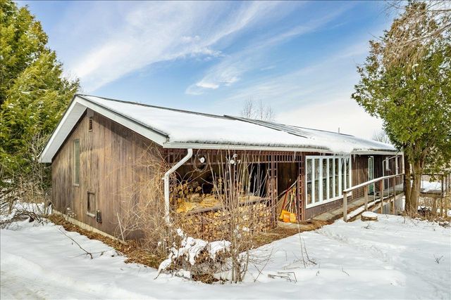 7677 Chester Arthur Road, Enosburg, VT 05450