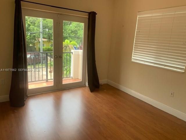 2945 Coconut Ave, Miami, FL 33133