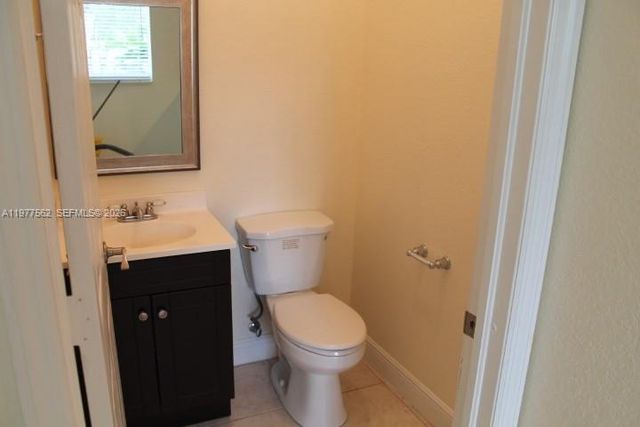 2945 Coconut Ave, Miami, FL 33133