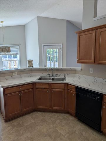 924 Downing Drive, Bethlehem, GA 30620