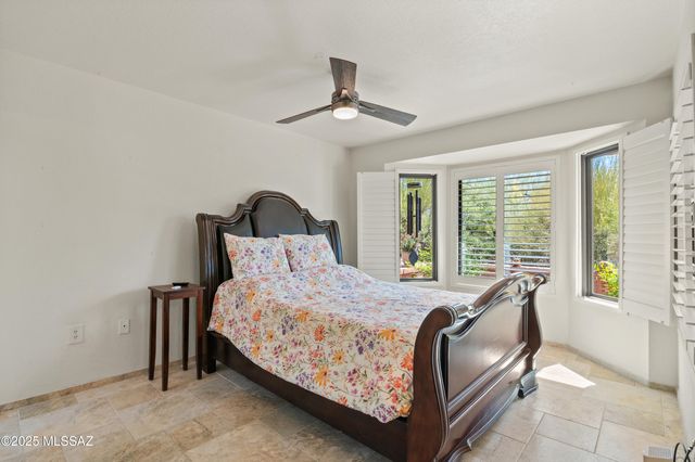 14006 N Green Tree Drive, Oro Valley, AZ 85755