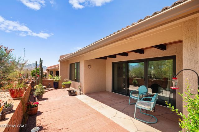 14006 N Green Tree Drive, Oro Valley, AZ 85755