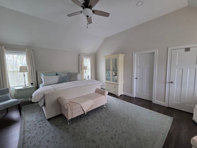 10 Wisteria Ln, Maynard, MA 01754