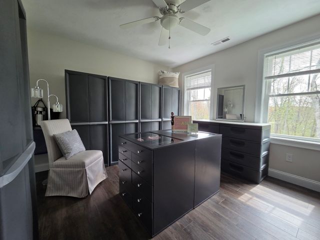 10 Wisteria Ln, Maynard, MA 01754