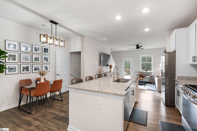 17 Apollo View Lane, Greenville, SC 29607