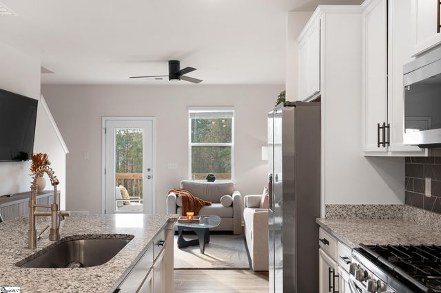 17 Apollo View Lane, Greenville, SC 29607