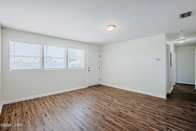 2608 W 21st Street, Panama City, FL 32405