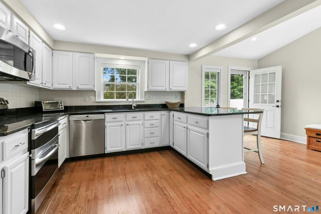 46 Toilsome Avenue, Norwalk, CT 06851