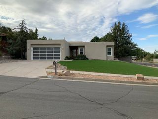14300 SOULA Drive NE, Albuquerque, NM 87123