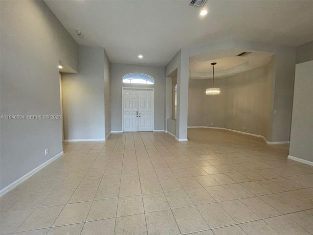 4023 Turnstone Ct 4023, Weston, FL 33331